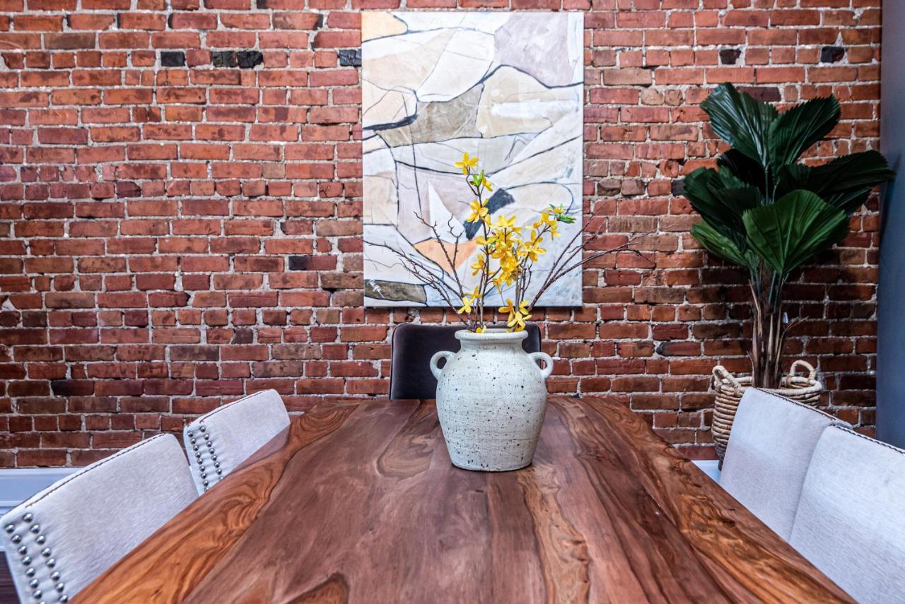 Family Friendly 3-Bedroom Beauty In Le Plateau By Denstays 몬트리올 외부 사진